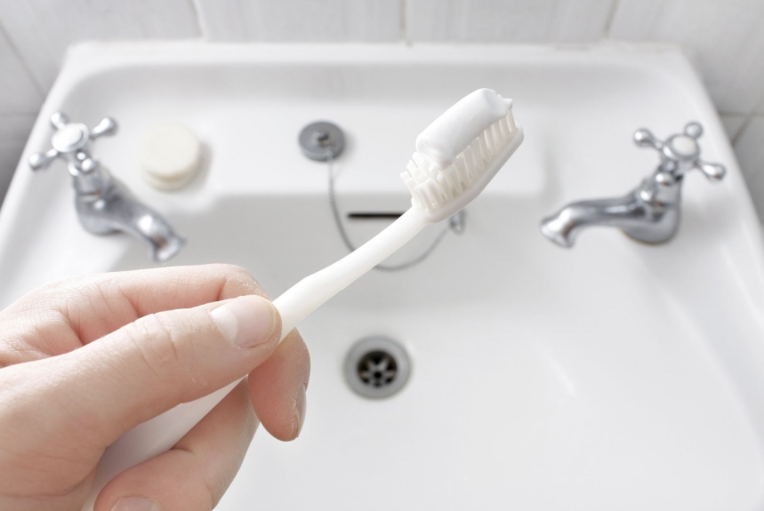 Clearing Toothpaste Stains